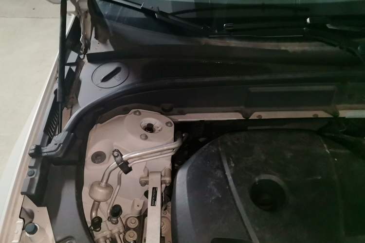 Used Volvo XC60 2020 T5 4x4 Smart Luxury Edition Engine Bay Right