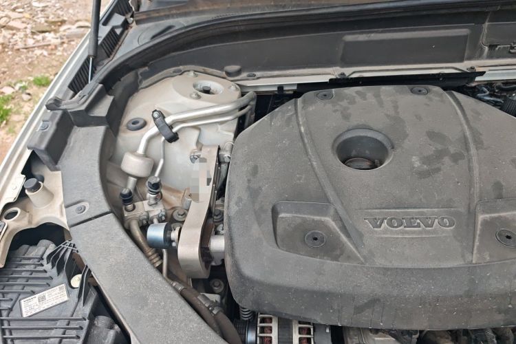 Used Volvo XC60 2020 T5 4x4 Smart & Dynamic Sport Edition Engine Bay Right