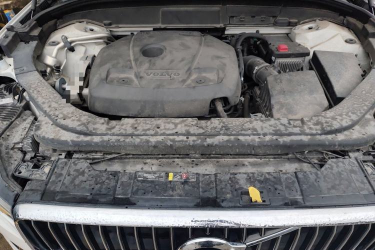 Used Volvo XC60 2020 T5 4x4 Zhiyi Luxury Edition Engine Bay