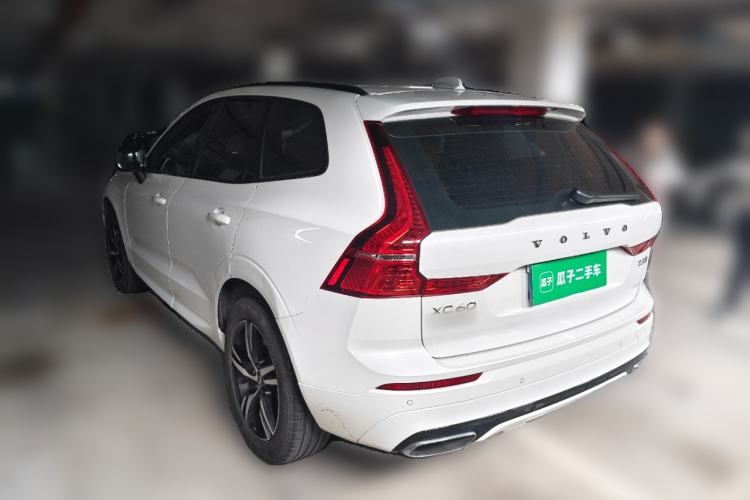 Used Volvo XC60 2020 T5 4x4 Smart & Dynamic Sport Edition Exterior 3