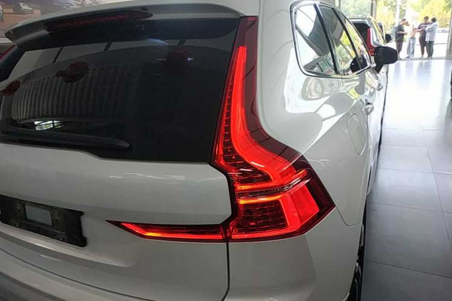 Used Volvo XC60 2020 T5 4x4 Smart & Dynamic Sport Edition Exterior 3