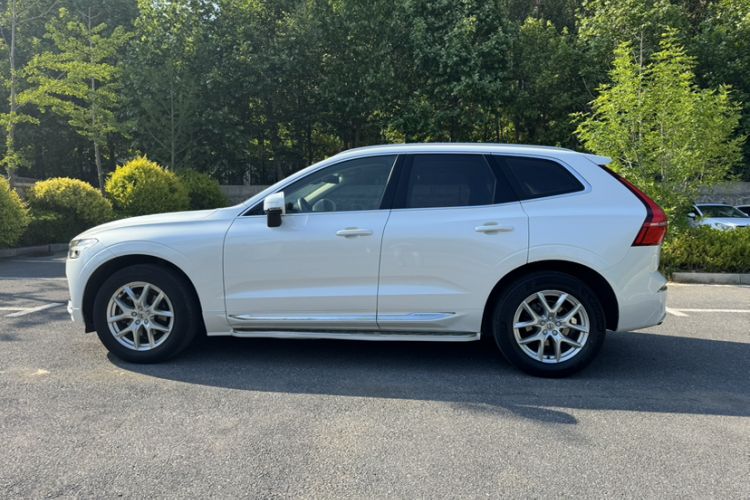 Used Volvo XC60 2020 T5 4x4 Zhiyi Luxury Edition Exterior 4