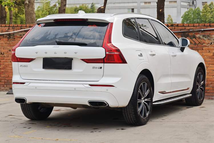 Used Volvo XC60 2020 T5 4x4 Smart Luxury Edition Exterior 5