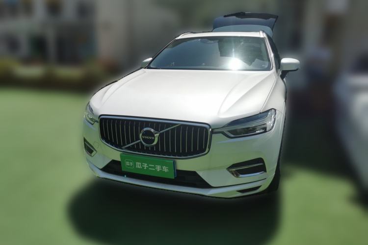 Used Volvo XC60 2020 T5 4x4 Smart Luxury Edition Front