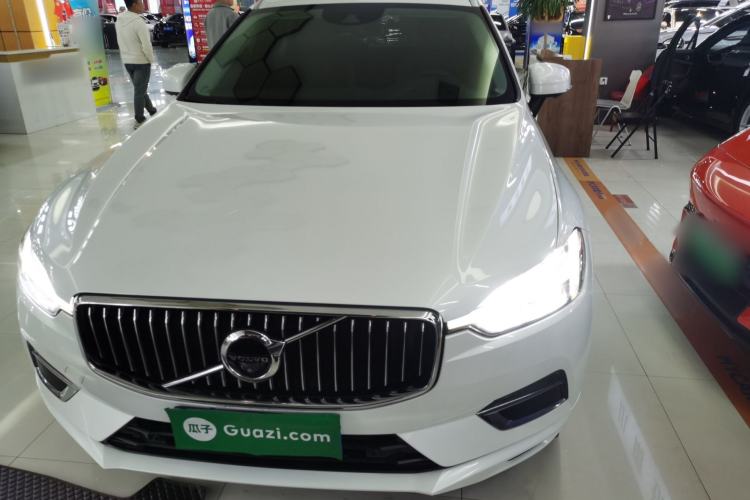 Used Volvo XC60 2020 T5 4x4 Zhiyi Luxury Edition Front