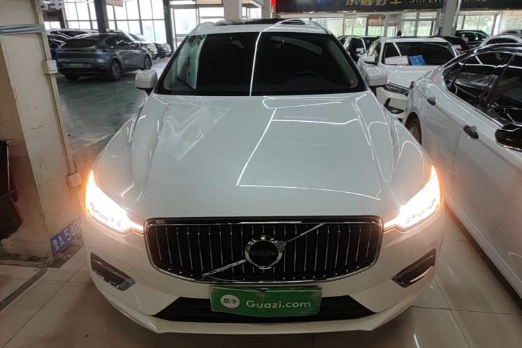 Used Volvo XC60 2020 T5 4x4 Zhiyi Luxury Edition Front