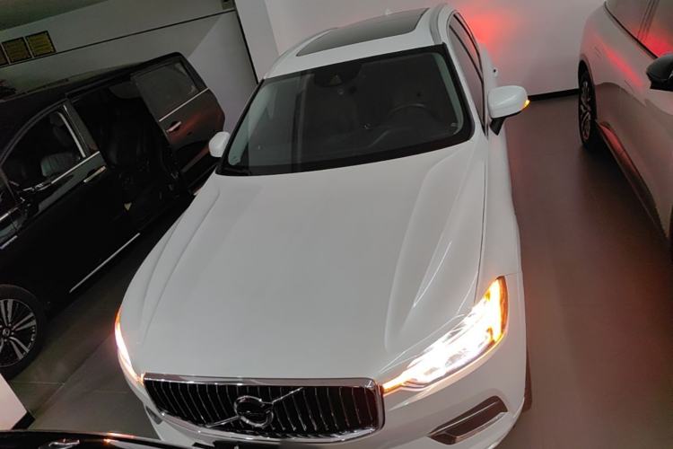 Used Volvo XC60 2020 T5 4x4 Smart Luxury Edition Front