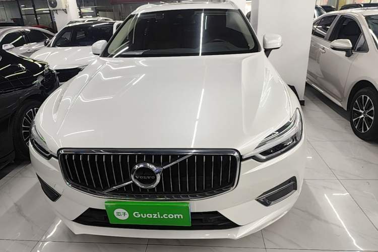 Used Volvo XC60 2020 T5 4x4 Zhiyi Luxury Edition Front