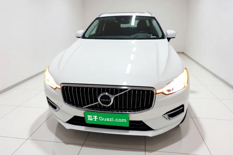 Used Volvo XC60 2020 T5 4x4 Smart Luxury Edition Front