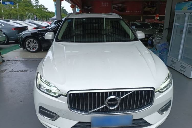 Used Volvo XC60 2020 T5 4x4 Zhiyi Luxury Edition Front