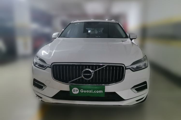 Used Volvo XC60 2020 T5 4x4 Smart Luxury Edition Front