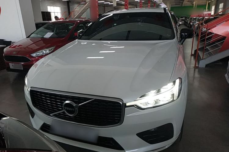 Used Volvo XC60 2020 T5 4x4 Smart & Dynamic Sport Edition Front
