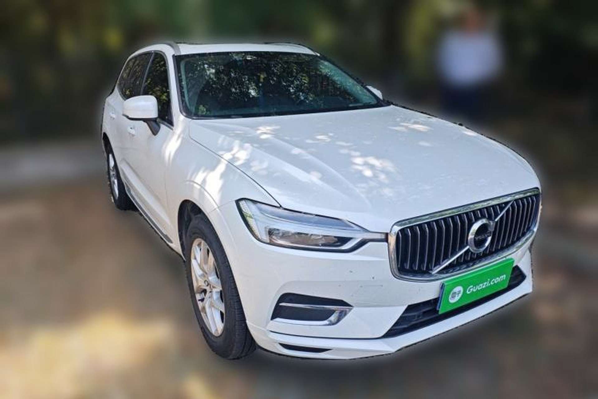 Used Volvo XC60 2020 T5 4x4 Zhiyi Luxury Edition Front Right 45 Deg