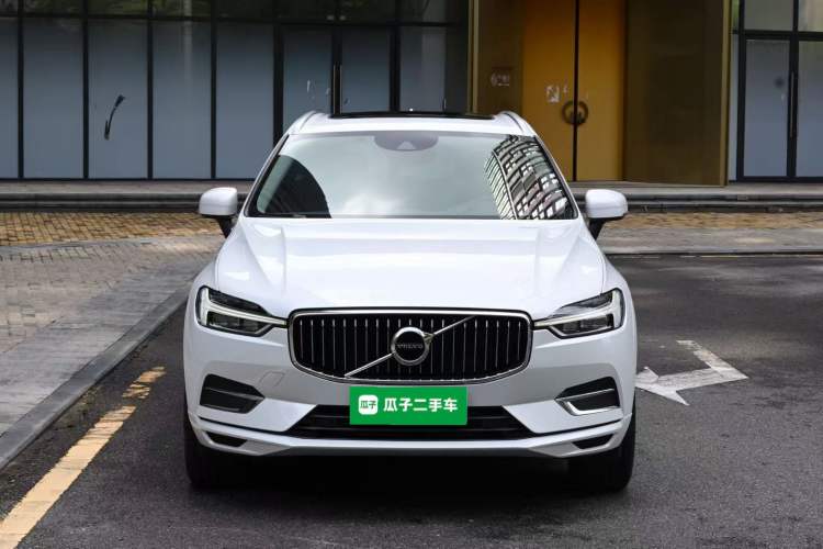 Used Volvo XC60 2020 T5 4x4 Smart Luxury Edition Front