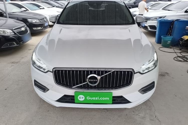 Used Volvo XC60 2020 T5 4x4 Smart Luxury Edition Front