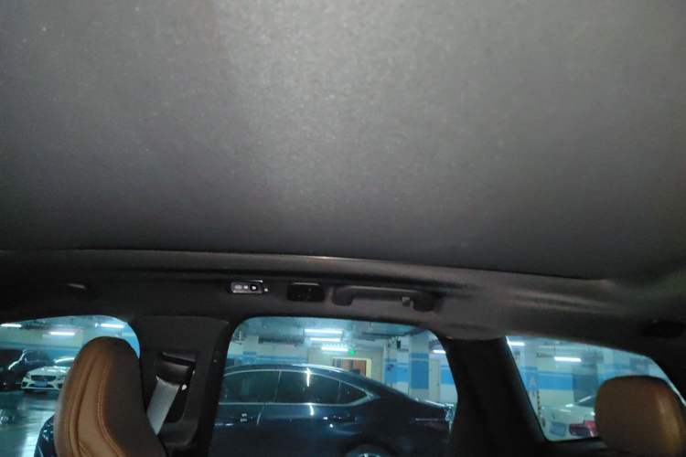Used Volvo XC60 2020 T5 4x4 Smart Luxury Edition Headliner