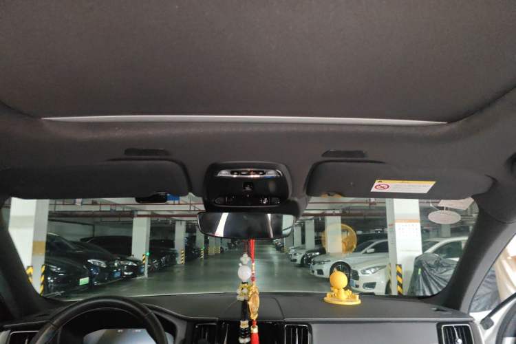 Used Volvo XC60 2020 T5 4x4 Smart & Dynamic Sport Edition Headliner