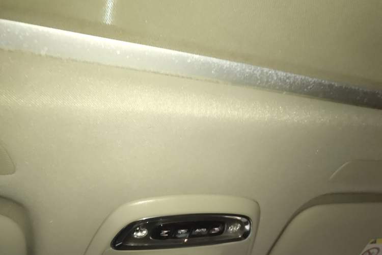Used Volvo XC60 2020 T5 4x4 Zhiyi Luxury Edition Headliner