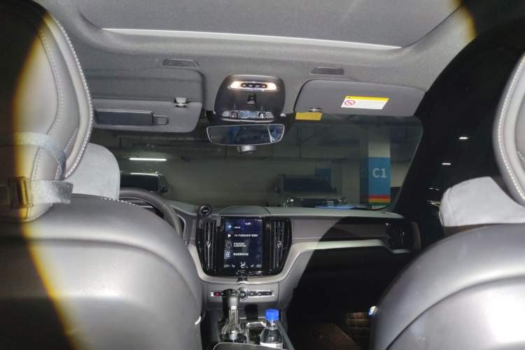 Used Volvo XC60 2020 T5 4x4 Smart & Dynamic Sport Edition Headliner