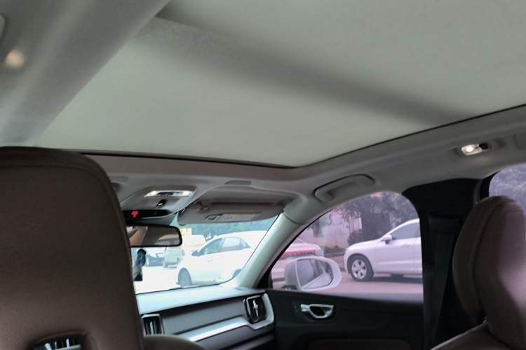 Used Volvo XC60 2020 T5 4x4 Zhiyi Luxury Edition Headliner
