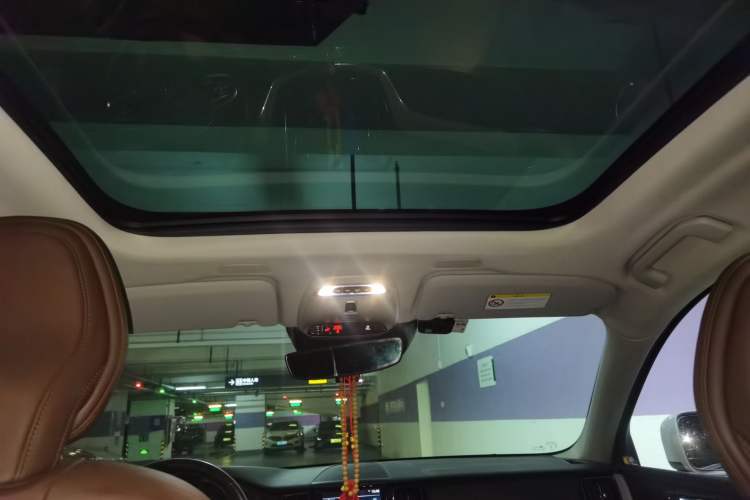 Used Volvo XC60 2020 T5 4x4 Smart Luxury Edition Headliner