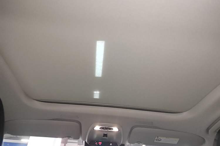 Used Volvo XC60 2020 T5 4x4 Smart Luxury Edition Headliner