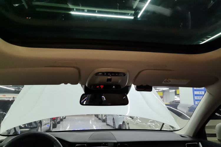 Used Volvo XC60 2020 T5 4x4 Zhiyi Luxury Edition Headliner