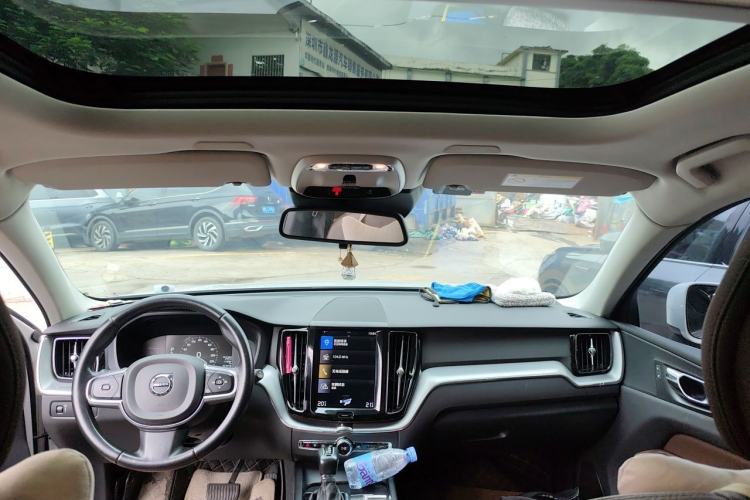 Used Volvo XC60 2020 T5 4x4 Zhiyi Luxury Edition Headliner