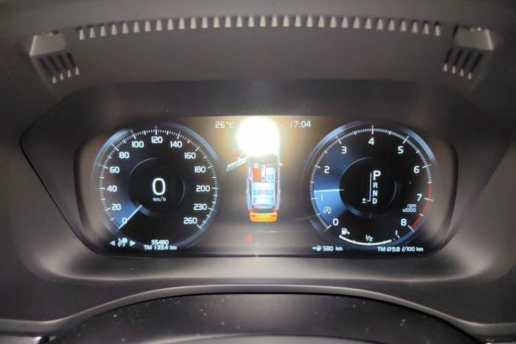 Used Volvo XC60 2020 T5 4x4 Smart Luxury Edition Instrument Cluster