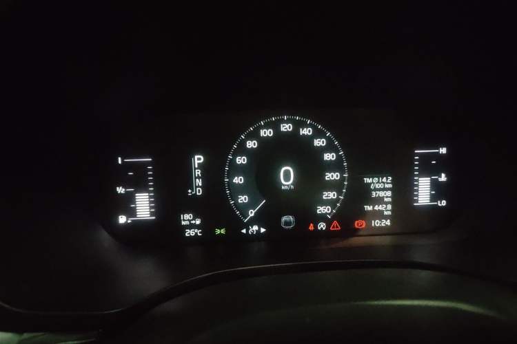 Used Volvo XC60 2020 T5 4x4 Zhiyi Luxury Edition Instrument Cluster