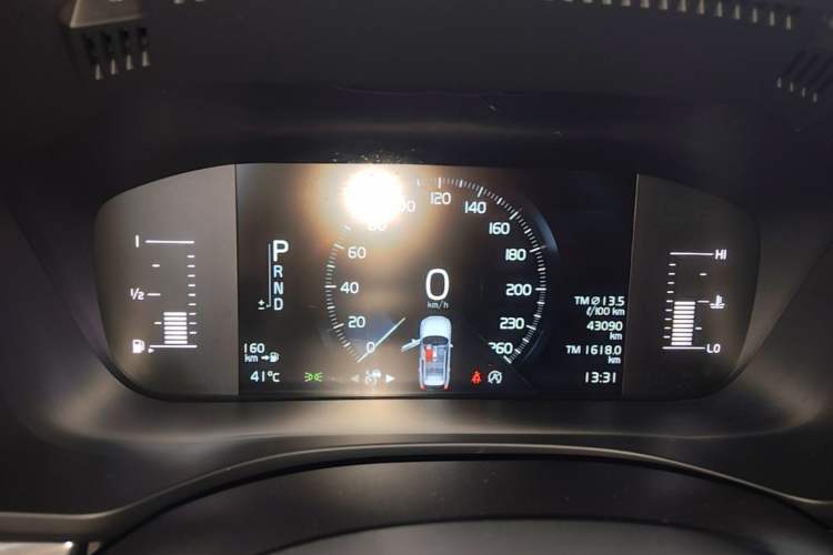 Used Volvo XC60 2020 T5 4x4 Zhiyi Luxury Edition Instrument Cluster