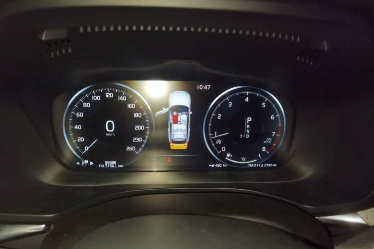 Used Volvo XC60 2020 T5 4x4 Smart Luxury Edition Instrument Cluster