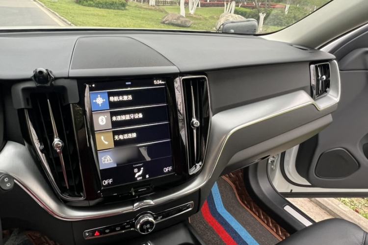 Used Volvo XC60 2020 T5 4x4 Zhiyi Luxury Edition Interior 10