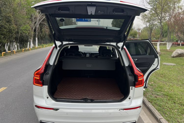 Used Volvo XC60 2020 T5 4x4 Zhiyi Luxury Edition Interior 6