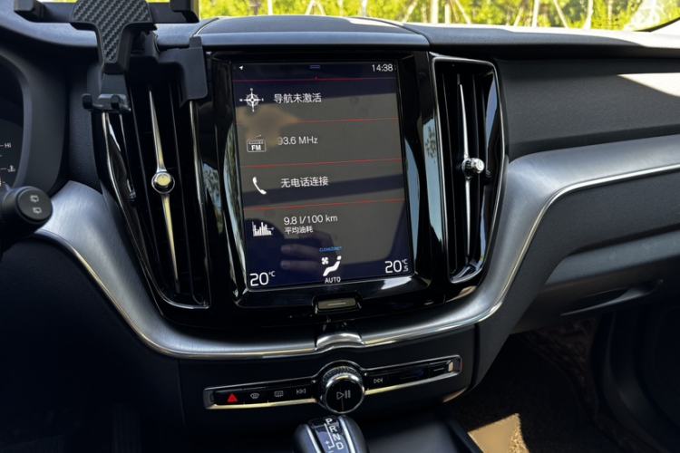 Used Volvo XC60 2020 T5 4x4 Zhiyi Luxury Edition Interior 9