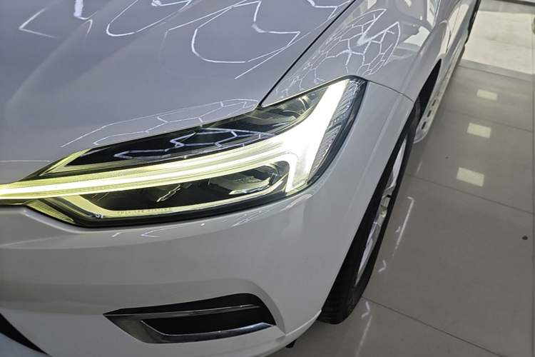 Used Volvo XC60 2020 T5 4x4 Zhiyi Luxury Edition Left Front Headlight