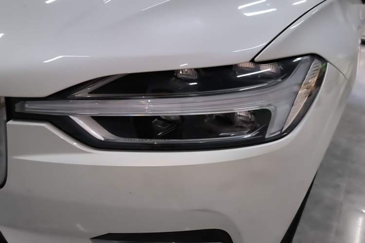 Used Volvo XC60 2020 T5 4x4 Zhiyi Luxury Edition Left Front Headlight