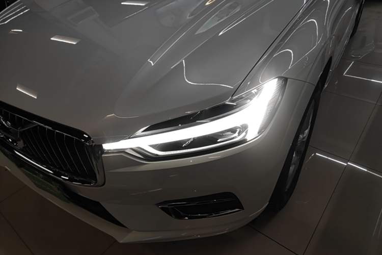 Used Volvo XC60 2020 T5 4x4 Zhiyi Luxury Edition Left Front Headlight