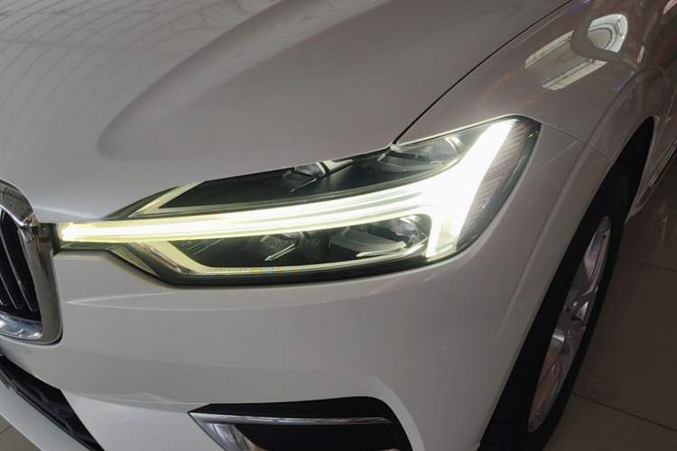 Used Volvo XC60 2020 T5 4x4 Zhiyi Luxury Edition Left Front Headlight