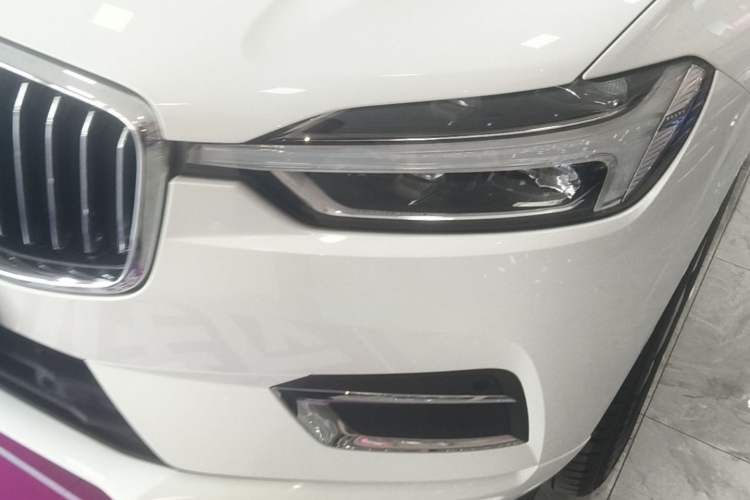 Used Volvo XC60 2020 T5 4x4 Zhiyi Luxury Edition Left Front Headlight