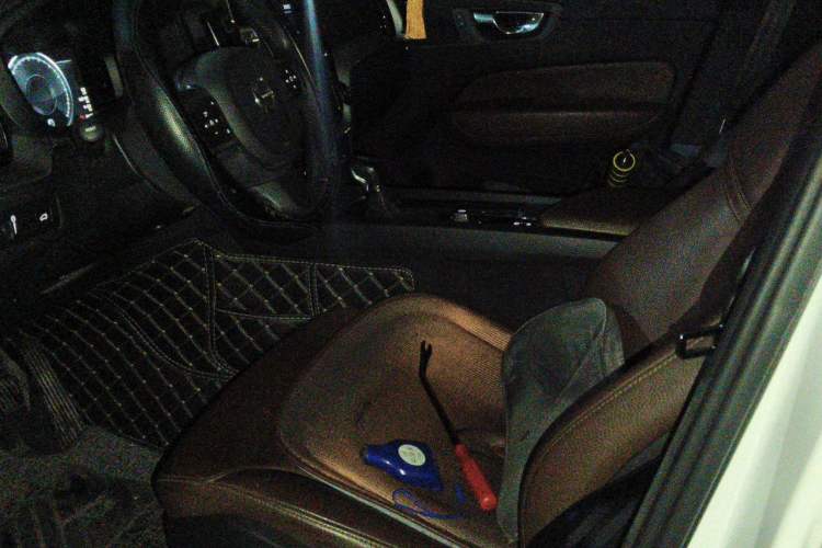Used Volvo XC60 2020 T5 4x4 Zhiyi Luxury Edition Left Front Seat