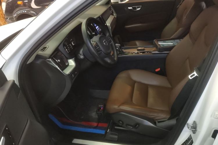 Used Volvo XC60 2020 T5 4x4 Zhiyi Luxury Edition Left Front Seat