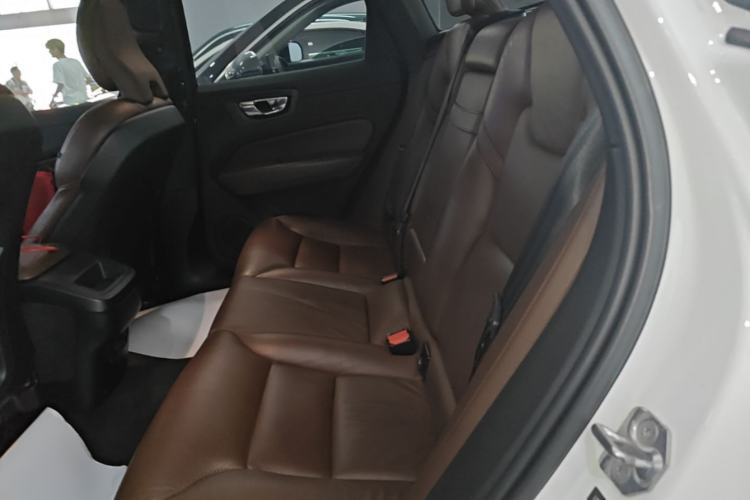 Used Volvo XC60 2020 T5 4x4 Smart Luxury Edition Left Rear Seat