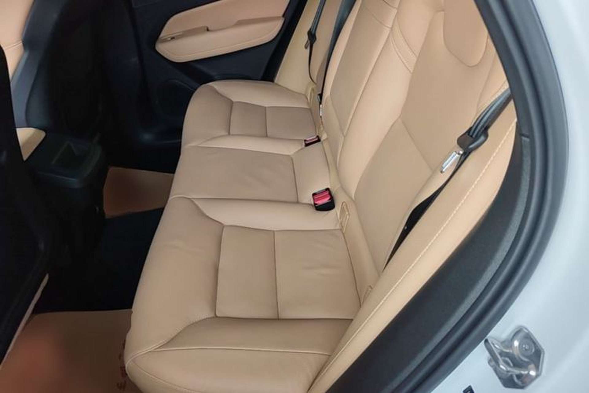 Used Volvo XC60 2020 T5 4x4 Smart Luxury Edition Left Rear Seat