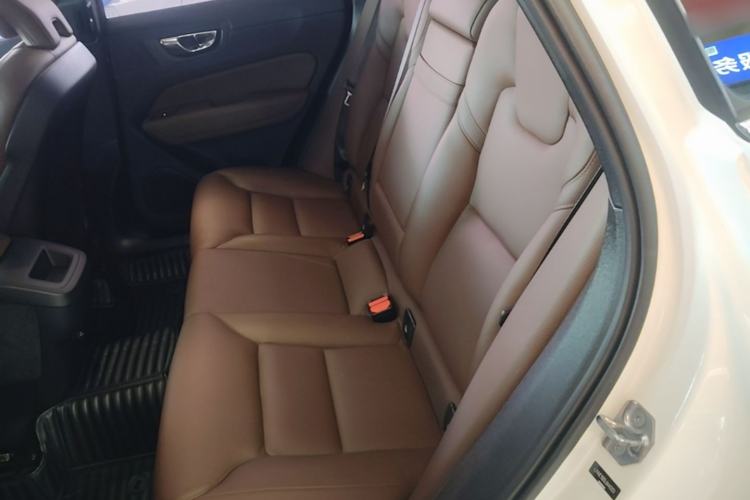 Used Volvo XC60 2020 T5 4x4 Zhiyi Luxury Edition Left Rear Seat