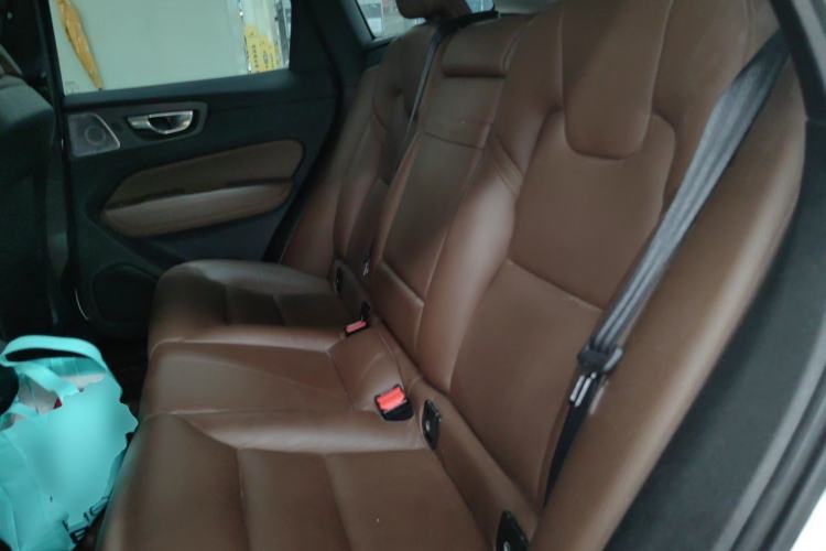 Used Volvo XC60 2020 T5 4x4 Zhiyi Luxury Edition Left Rear Seat