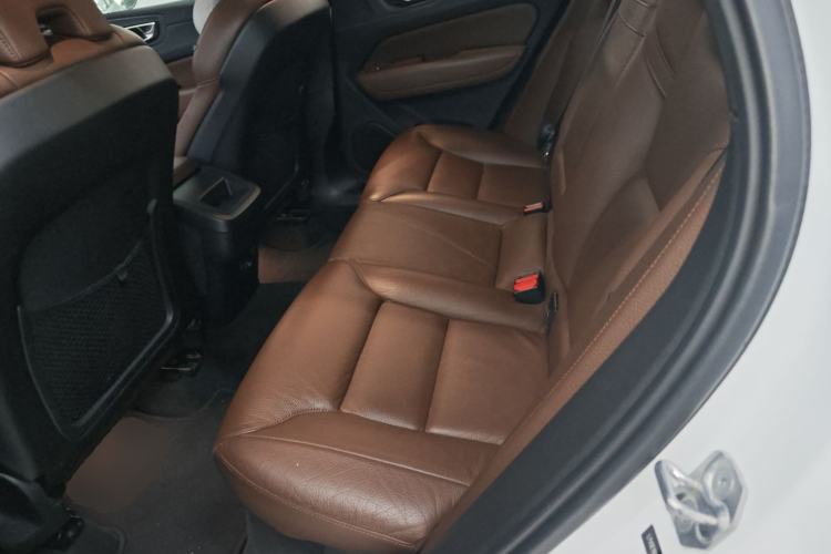 Used Volvo XC60 2020 T5 4x4 Smart Luxury Edition Left Rear Seat