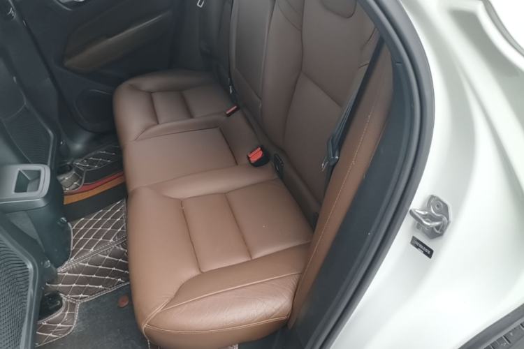 Used Volvo XC60 2020 T5 4x4 Smart Luxury Edition Left Rear Seat