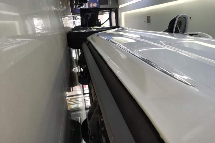 Used Volvo XC60 2020 T5 4x4 Zhiyi Luxury Edition Left Side Sill