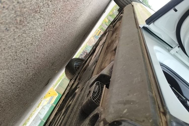 Used Volvo XC60 2020 T5 4x4 Smart Luxury Edition Left Side Sill